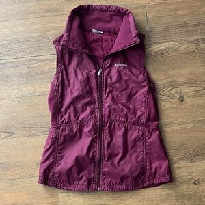 Columbia Maroon Zip-Up Vest